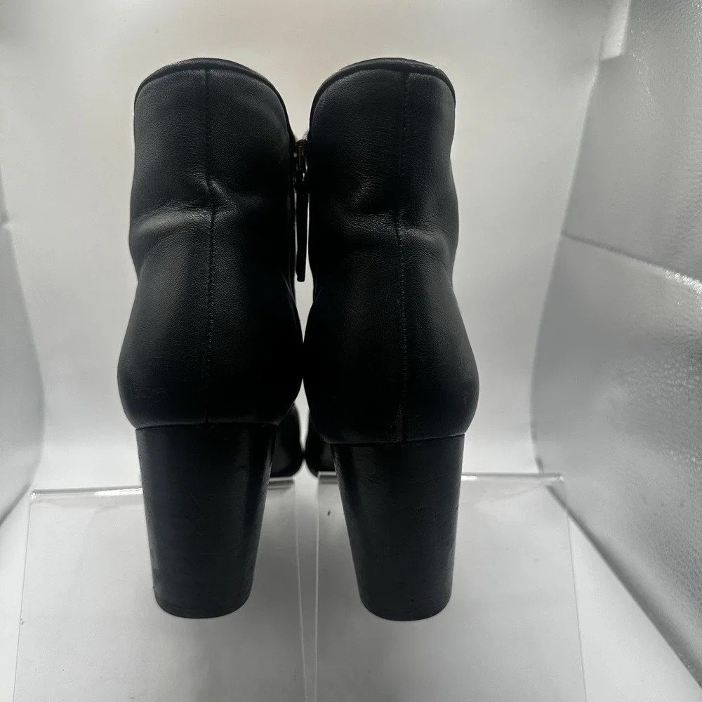 Thursday Boots Co. Uptown Everyday Boot Side Zip Block Heel Black Leather Size 9